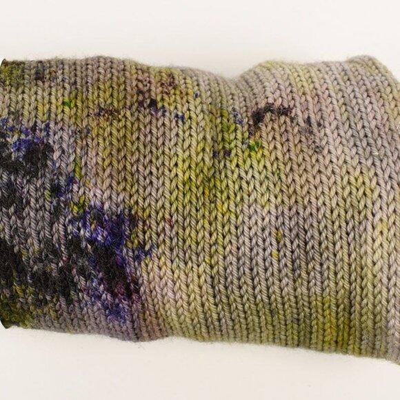 Sprigs & Stone Yarn Springy Fingering Blank Hand Dyed Merino Wool Nylon Anemone - Picture 3 of 3